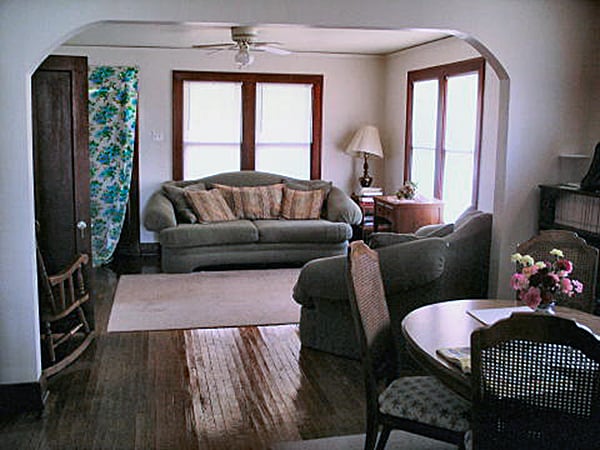 Photo - 817 W Hill St