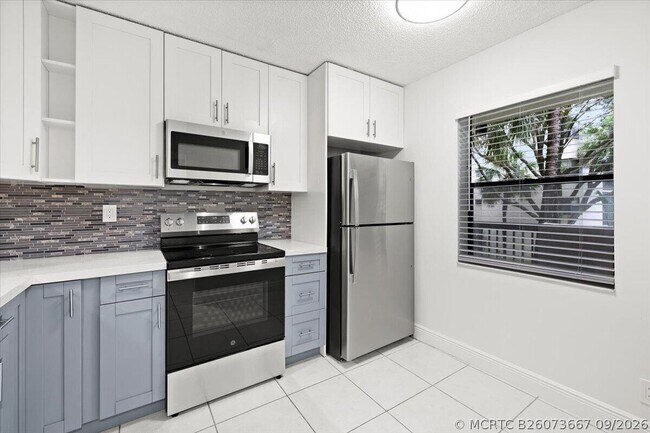 Photo - 3000 NW 42nd Ave Unit B201