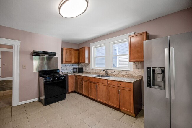 Building Photo - 315 Glenwood Ave Rental