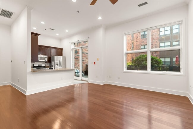 Photo - 187 Warren St Unit 211