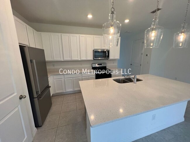 Photo - 1529 Discovery St