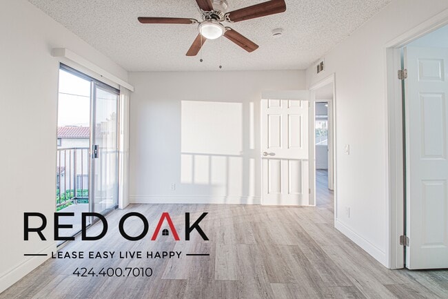 Photo - 10133 Pinewood Ave Unidad 18