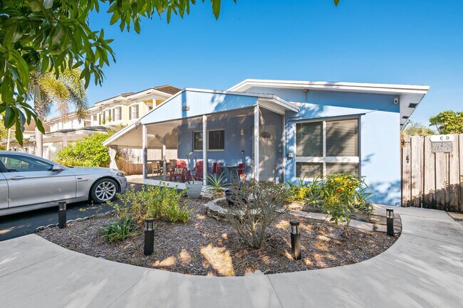 Photo - 415 SW 16th St