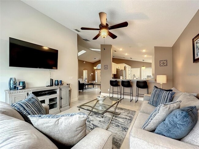 Photo - 1134 Bloomingdale Dr