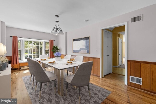 Photo - 9813 Singleton Dr