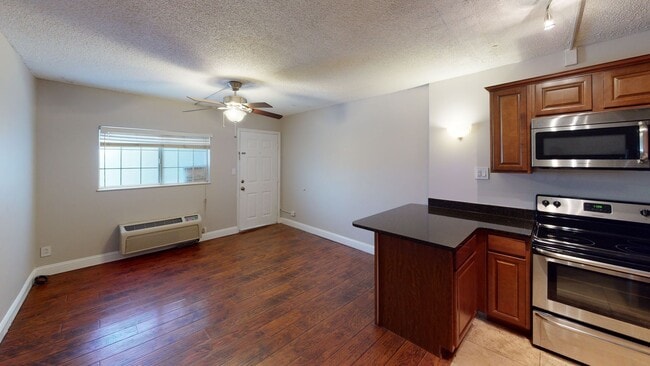 Photo - 510 14th St Unit ET205 BR1 (EVIP)