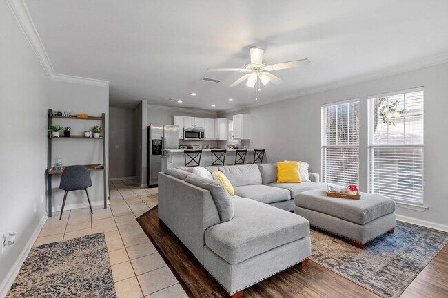 Photo - 1233 N Bronough St Unit 1