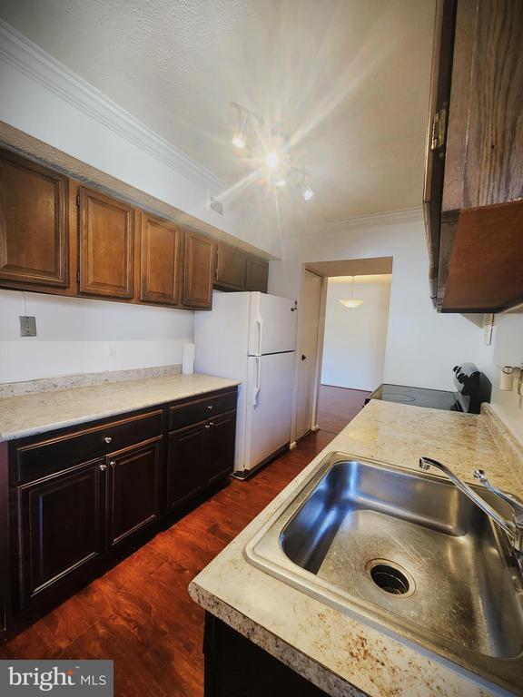 Building Photo - 7919 Mandan Rd Unit 304 Rental