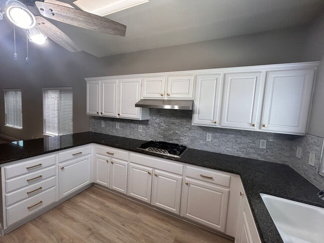 Photo - Designer living with extra solar panels in North Hanford.