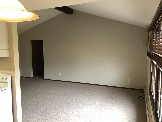 Photo - Spacious 2 bedroom in Hopkins! Unit 825-7