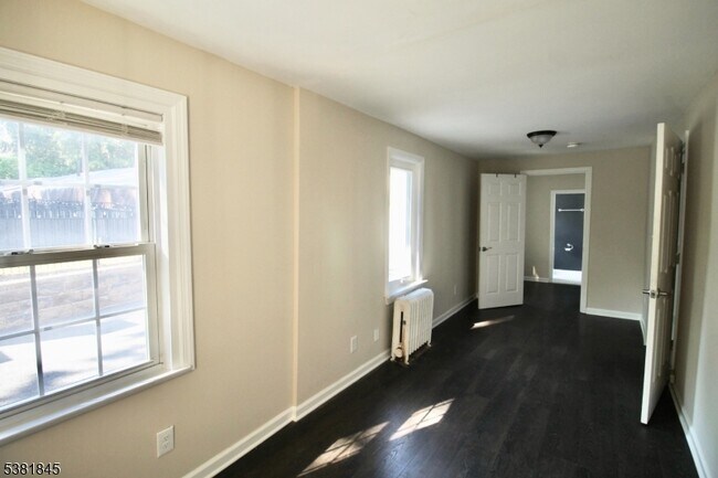 Photo - 22 Rockland Terrace Unit 3