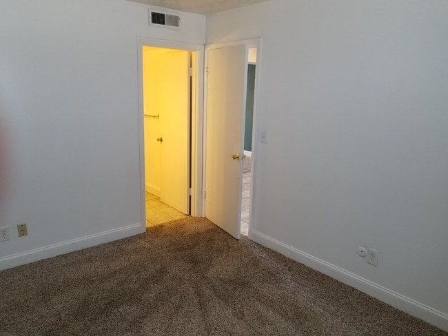 Townsquare Apartments