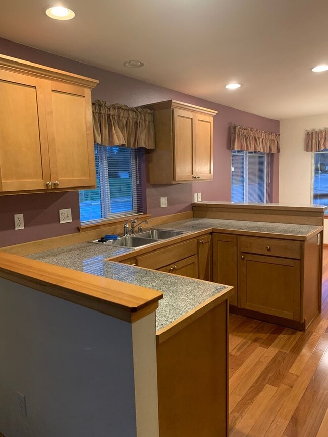 Photo - 1163 Homestead Dr