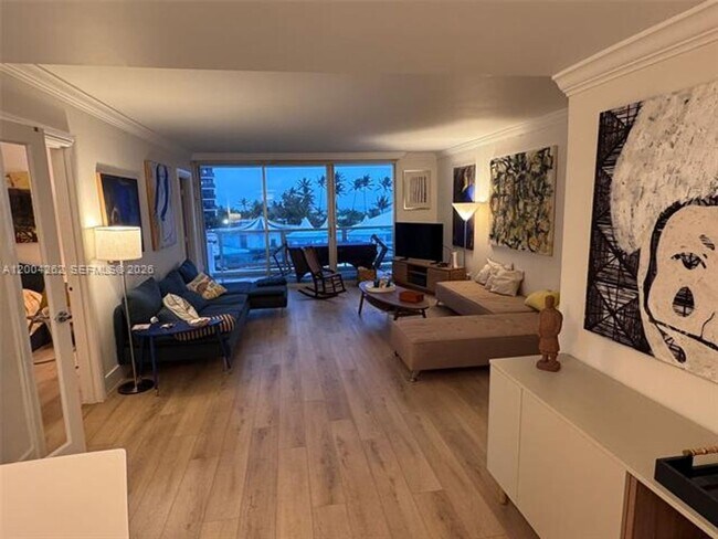 Photo - 5151 Collins Ave Unidad 5151 Collins Ave # 436