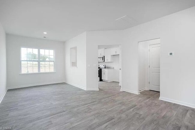 Photo - 1154 Evelynnview Ln