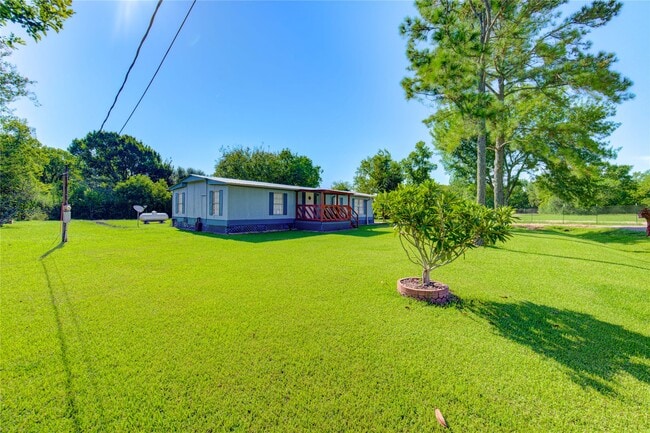 Photo - 16713 Ewing Ln Casa