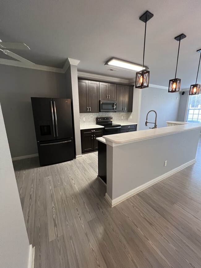 Cocina - 1315 Abelia Way Unidad Abelia