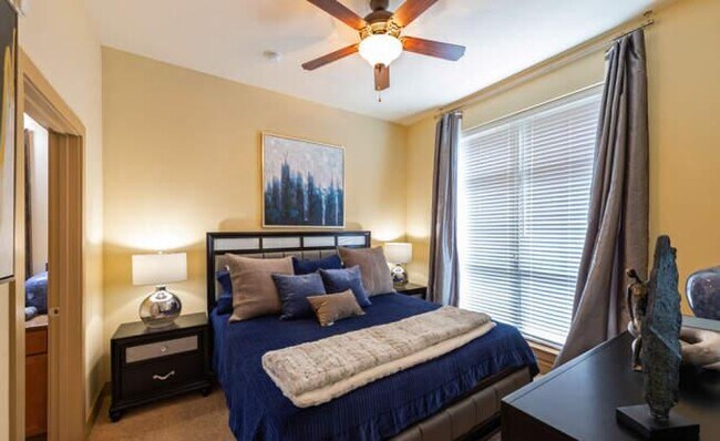 Building Photo - 1 bedroom in Houston TX 77057 Unit 1292 Rental
