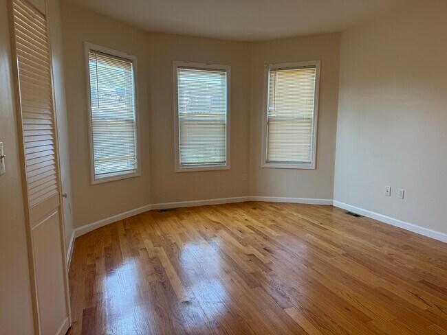 Photo - 247 Harvard St