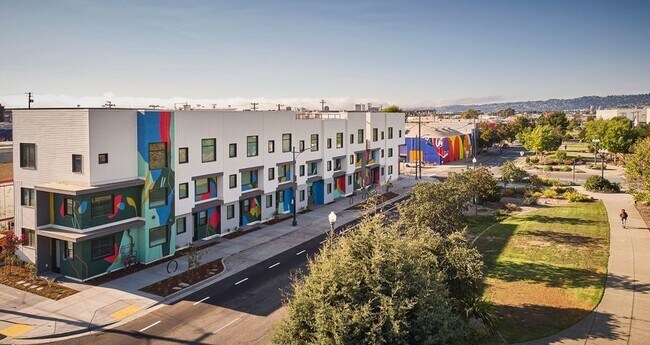 Photo - ArtHaus Mandela - 1 Month Free! Unit E