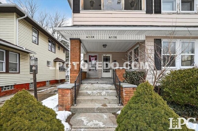 Photo - 4136 N Lockwood Ave