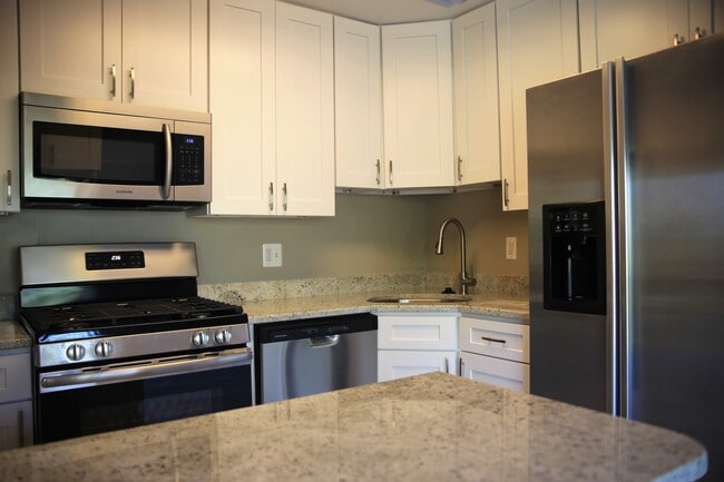 Building Photo - 7811 Enola St Unit 110