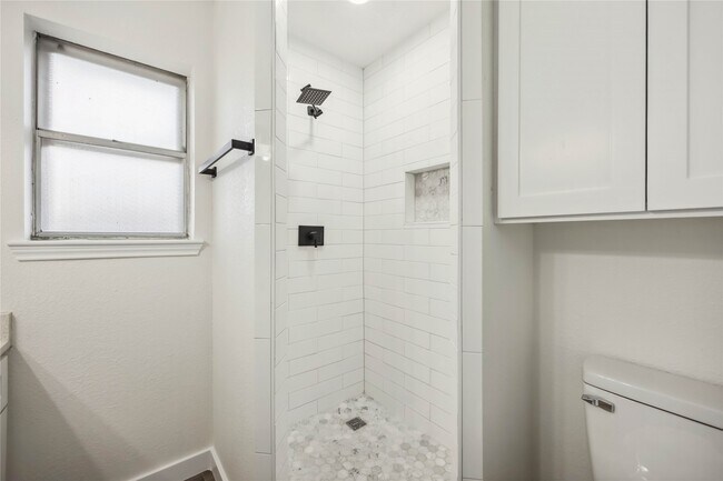 Photo - 12418 A Bar Dr