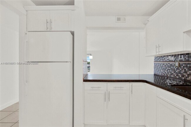 Photo - 1990 W 56th St Unit 1407