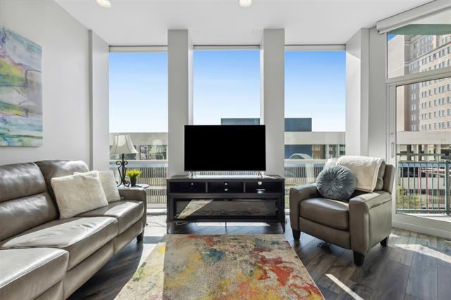 Building Photo - 500 Throckmorton St Unit 606 Rental