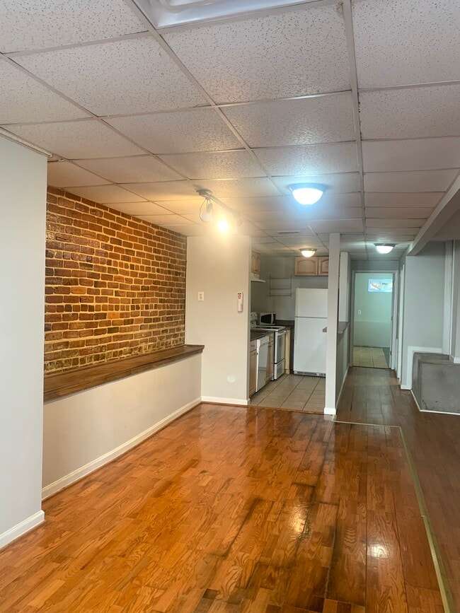 Photo - 1506 Columbia Rd NW