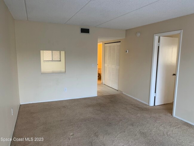 Photo - 3025 Thrush Dr Unidad 206