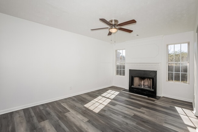Photo - 2205 Oakland Spring Dr