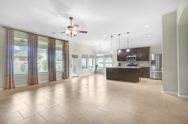 Photo - 2513 Golfcrest Dr