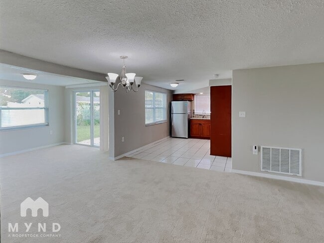 Photo - 9724 Lakeside Ln
