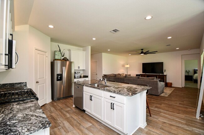Photo - 3008 Bur Lndg Ln