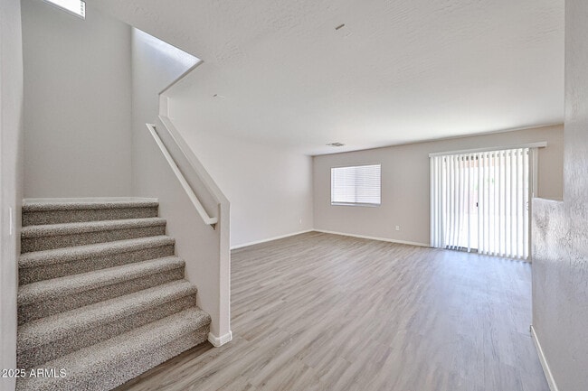 Photo - 8605 W Jocelyn Terrace