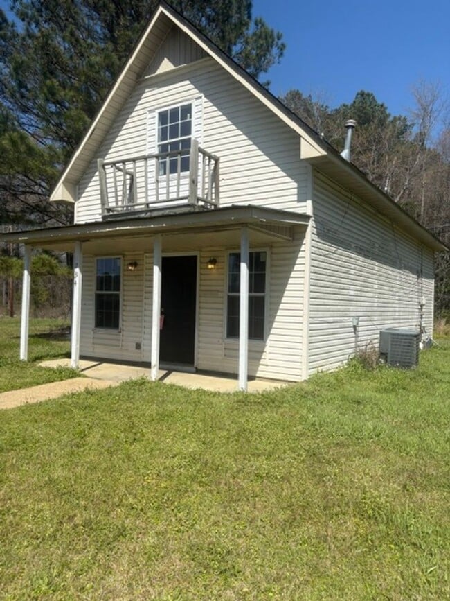 Photo - Renovated 3 Bedroom 2 Bath Home for Rent!