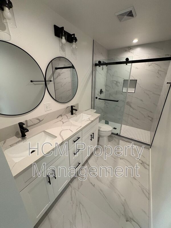 856–858 W 47th St - 856–858 W 47th St Unidad #856A