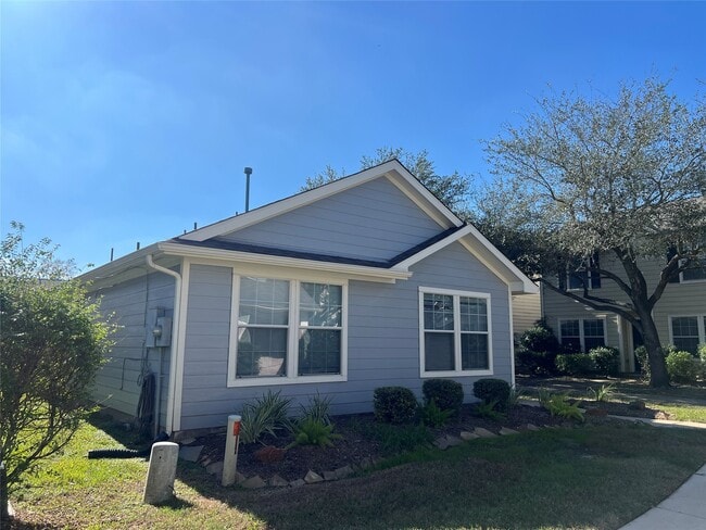 Photo - 11956 Chanteloup Dr