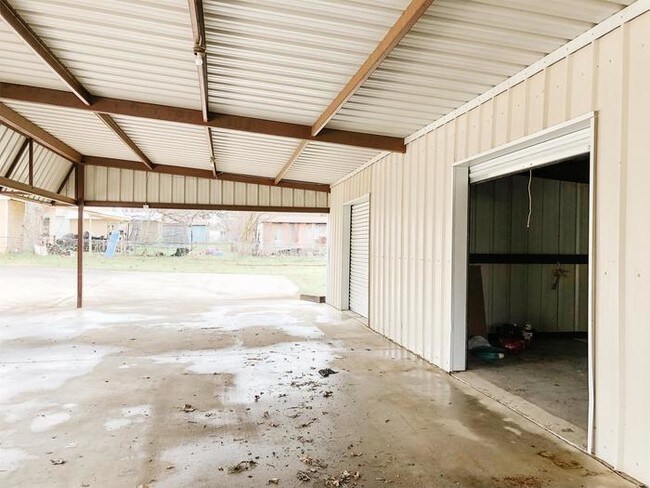 Photo - 2 bedroom all bills paid