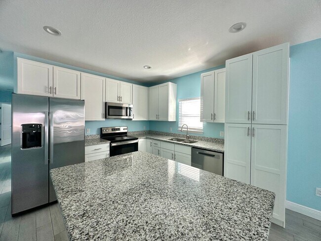 Photo - 615 E Virginia Ave Unit 112