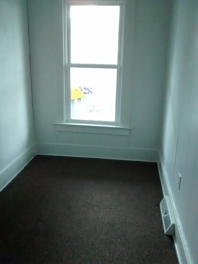 Photo - 1431 Atkins St Unit 2