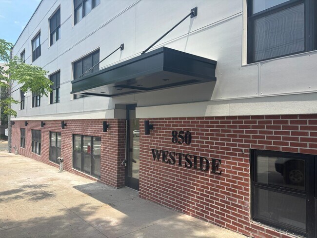 Photo - 850 West Side Ave Apartment Unit 7