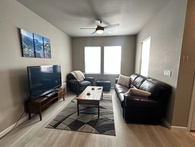Photo - 16334 Rustlers Range Pt