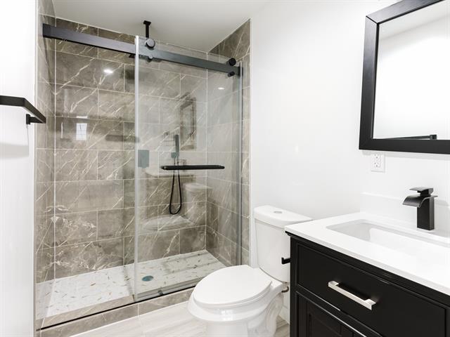 Photo - 909 Bayonne St