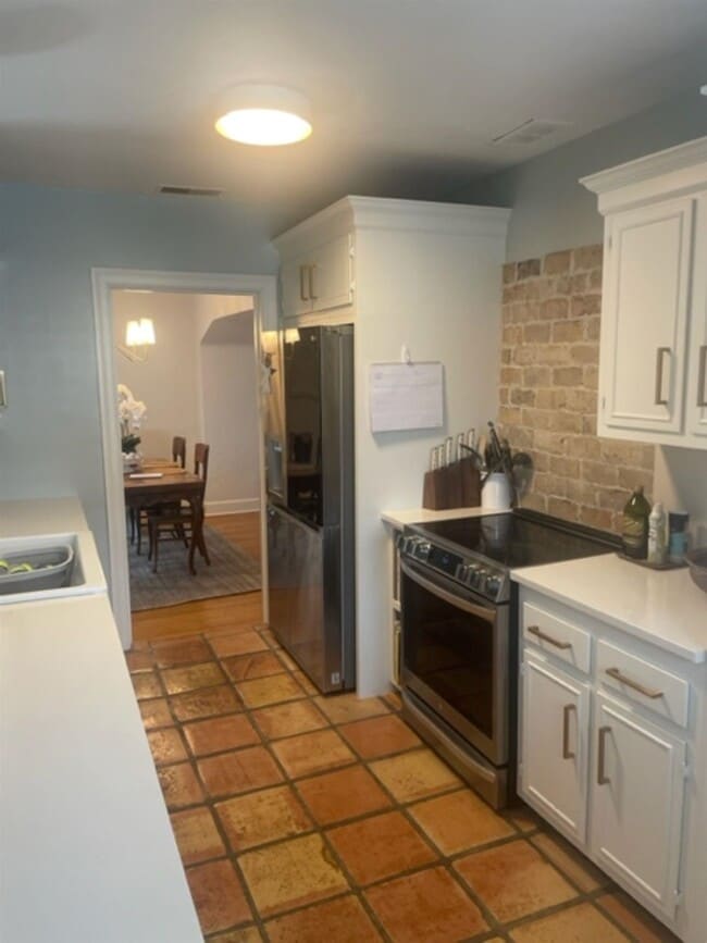 Photo - 234 S Greer St