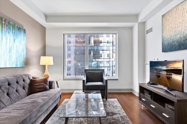 Building Photo - 100 Pier 4 Blvd. Rental