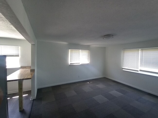 Photo - 2408 Maltby Ave Unidad 2408 Maltby #B