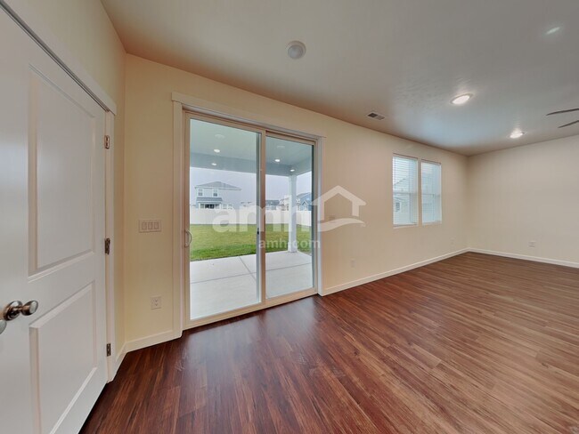 Photo - 9525 W Bowie Ct