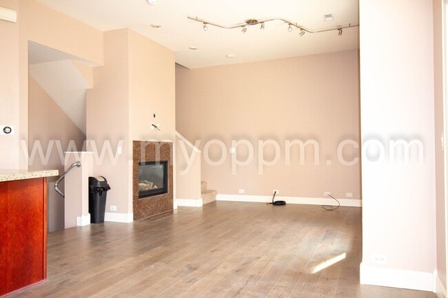 Photo - Downtown Living | Short Term Lease Available